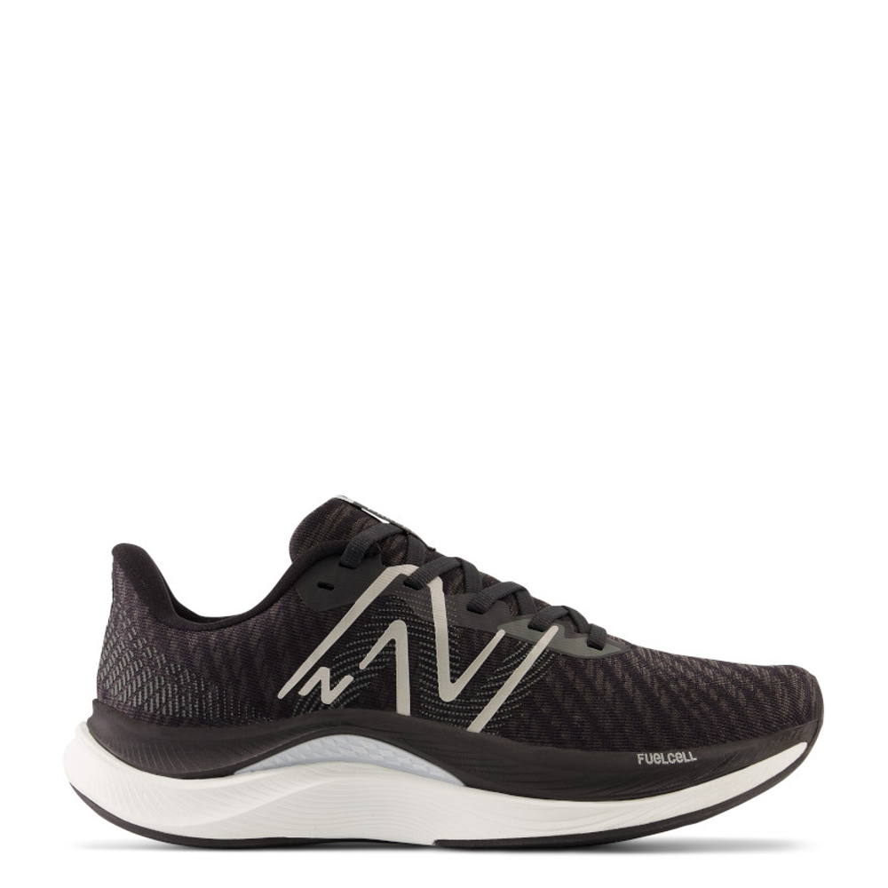 New Balance FuelCell Propel v4