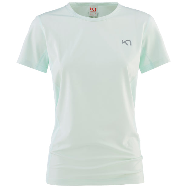 Nora Tee (F)