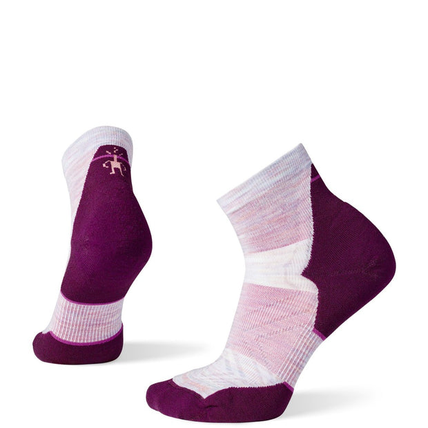 Feetures Elite Light Cushion Socks